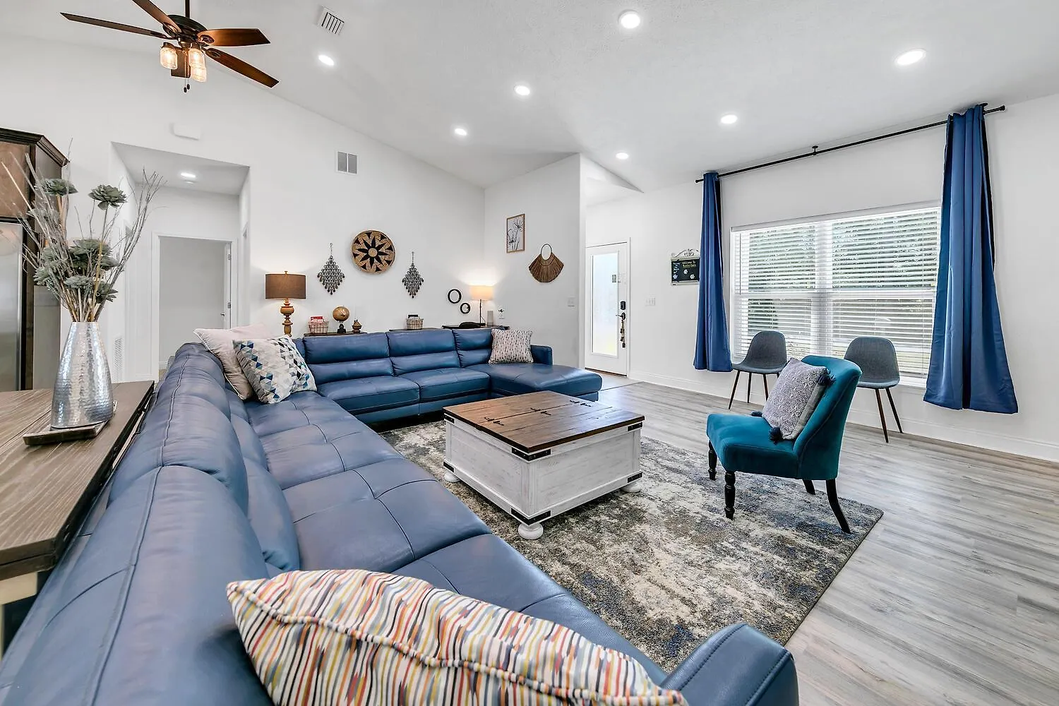 Rustic Oasis Villa Panama City Beach